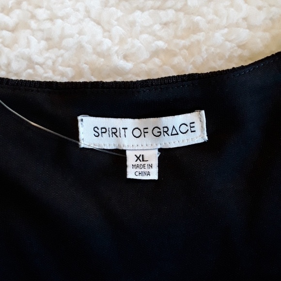 Spirit of Grace | Cutout Tonal Striped party dress - Picture 5 of 5